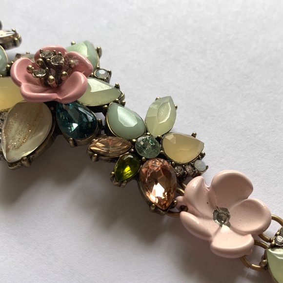 Chloe + Isabel Pastel Floral Jewelry Set - Picture 8 of 8